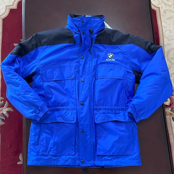 COPY - BMW coat - Picture 7 of 17